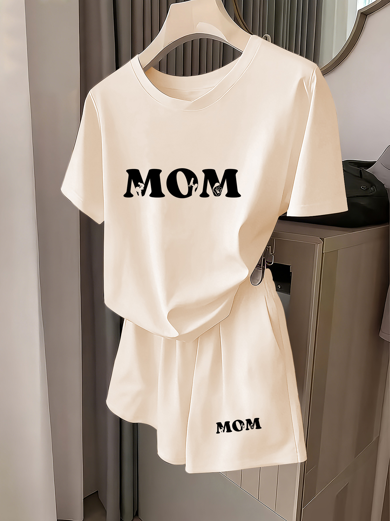 Women's Casual Outfit, a Must- - Summer Clothing Must Haves ulasan dan harga