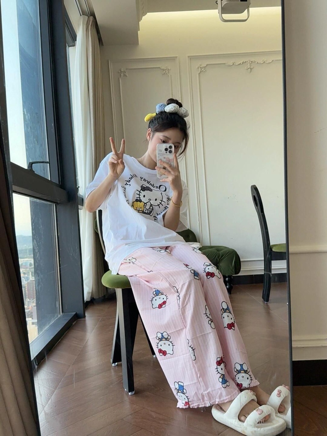 2026 Summer Hello Kitty Hug Be - Summer Clothing Aesthetic ulasan dan harga