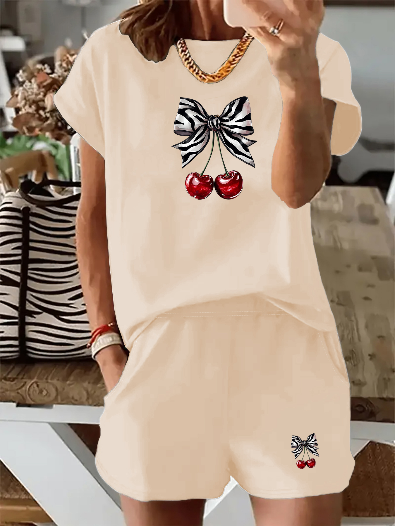 Women's Casual Outfit, a Must- - Summer Clothing Must Haves ulasan dan harga