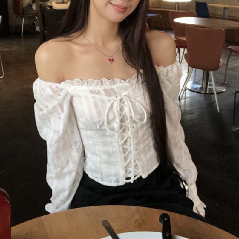 Deeptown White Lace Up Cropped - Summer Clothing Aesthetic ulasan dan harga